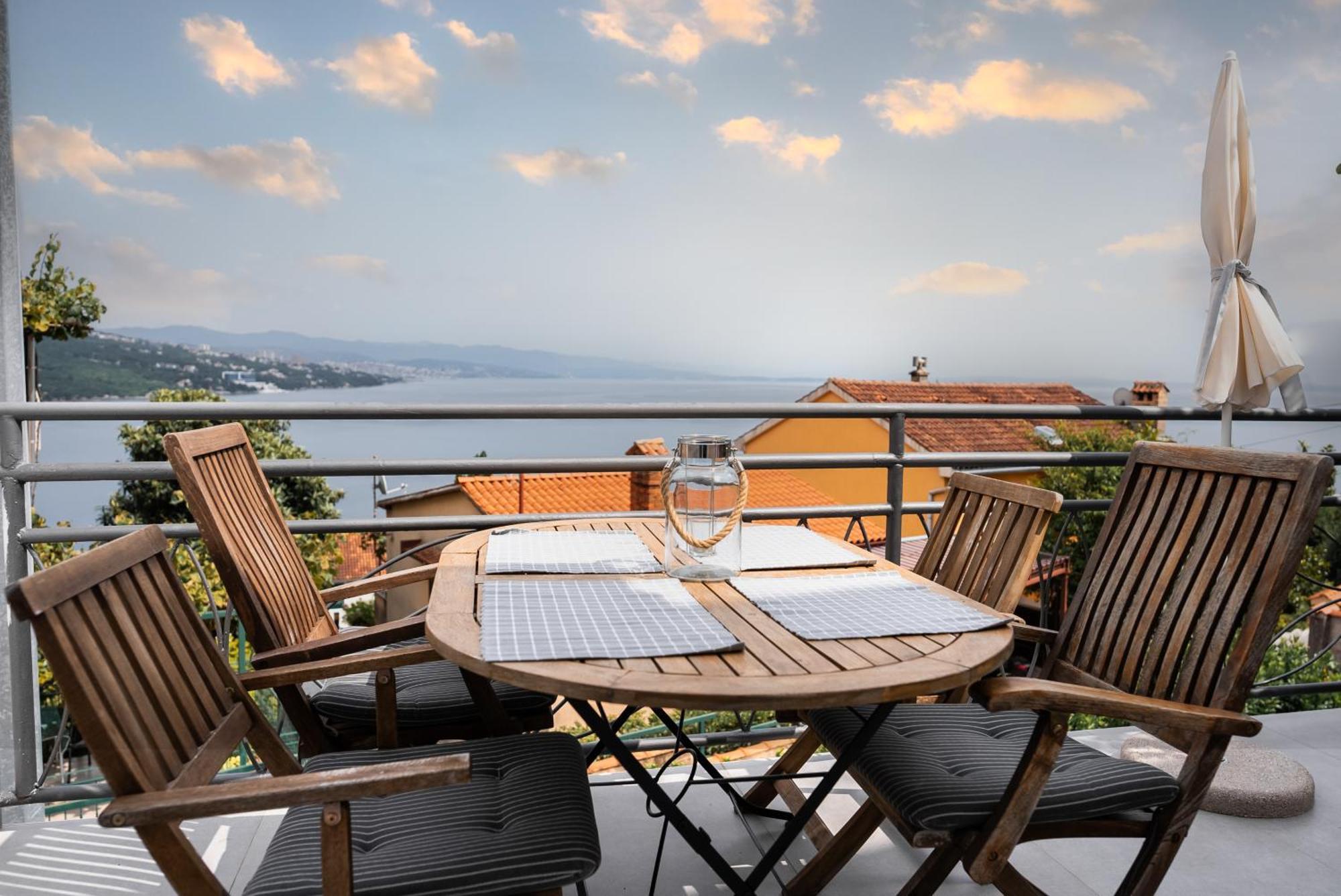 New Cosy Apartments With Private Parking Οπατία Εξωτερικό φωτογραφία
